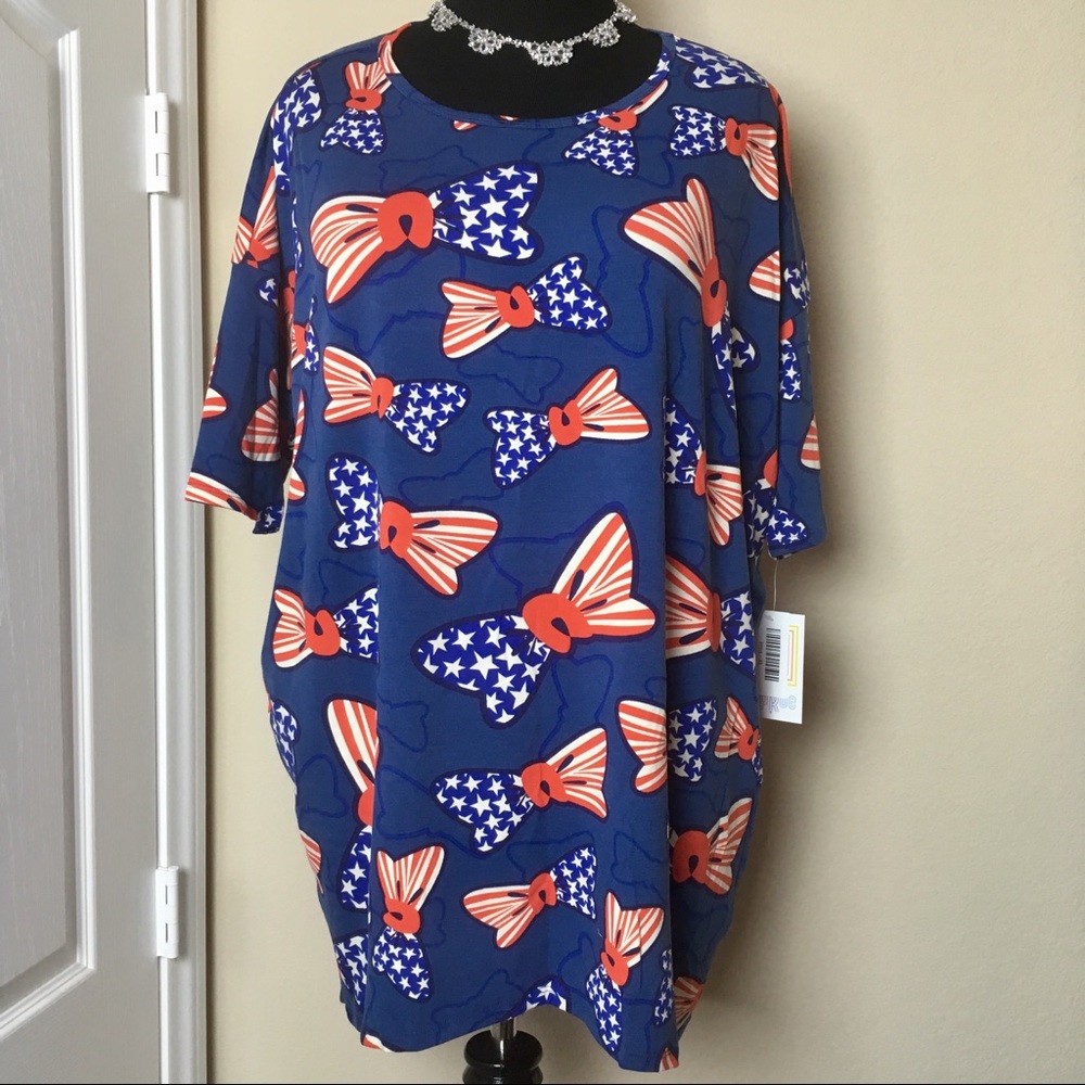 NWT LuLaRoe AMERICANA Irma Tunic Top